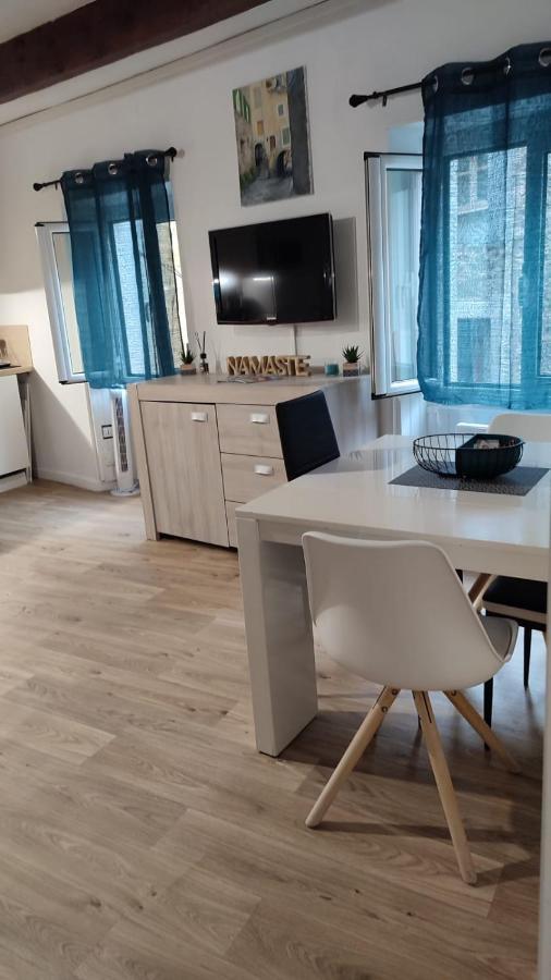 Charmant Appartement De Village Renove Gorbio Extérieur photo