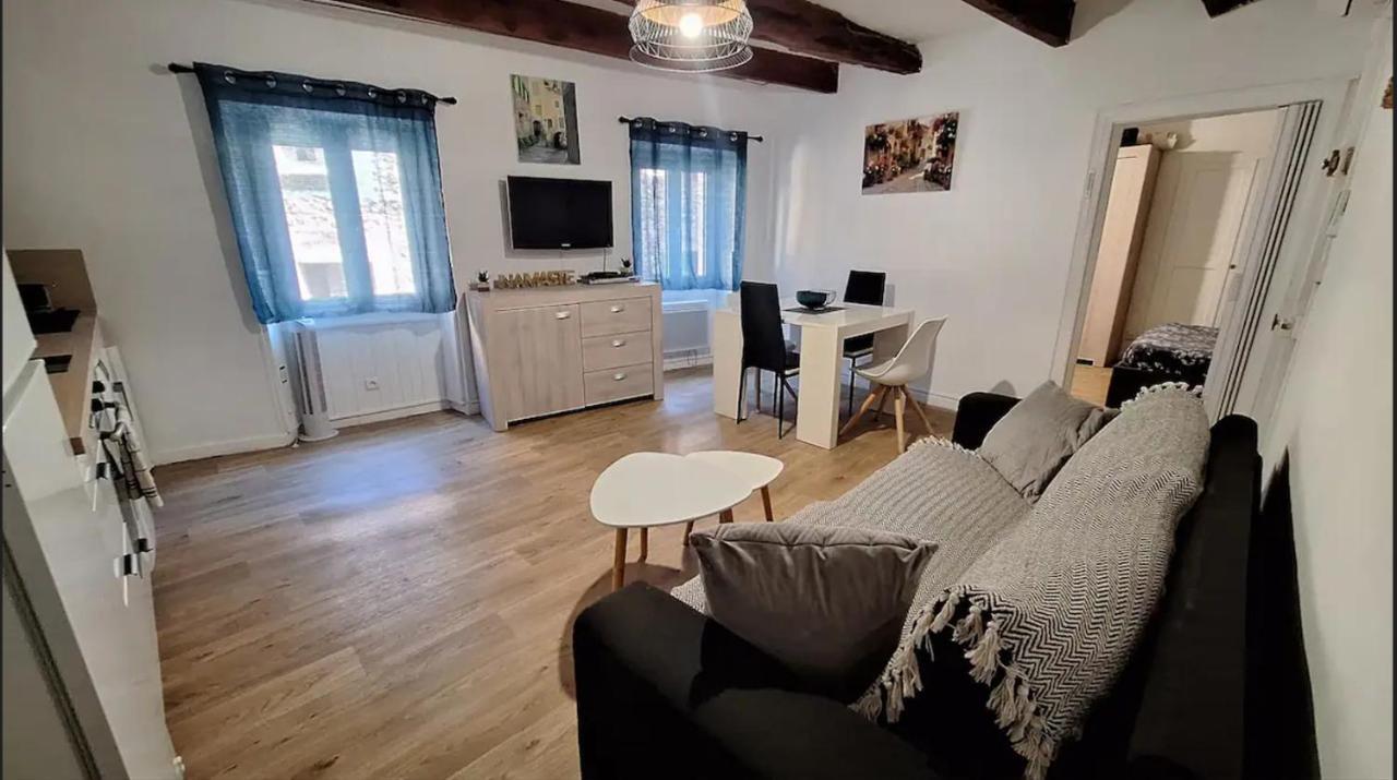 Charmant Appartement De Village Renove Gorbio Extérieur photo